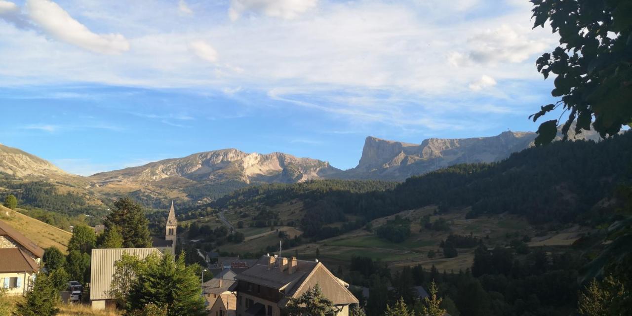 Hotel La Souloise Saint-Étienne-en-Dévoluy Esterno foto